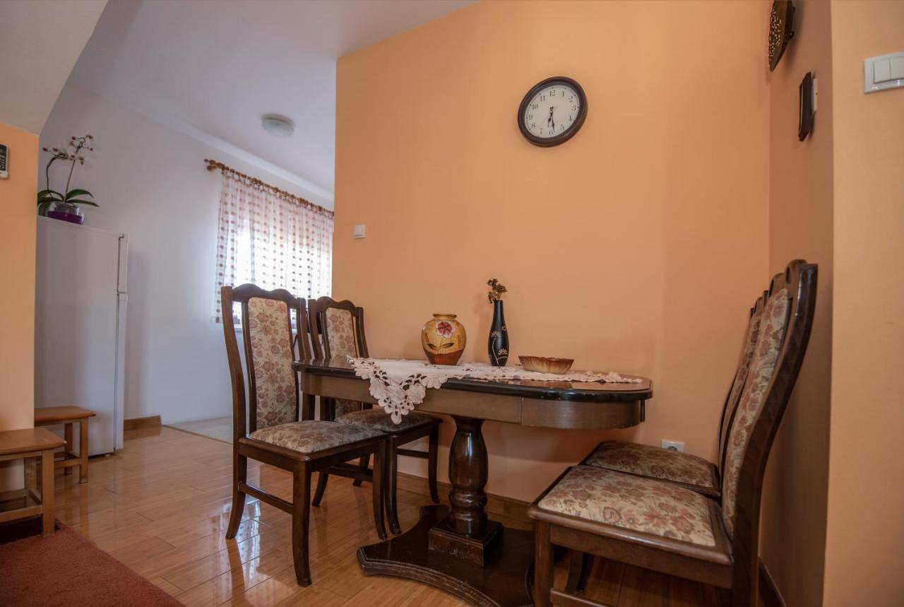 Apartman Pogled Trebinje Apartamento Exterior foto