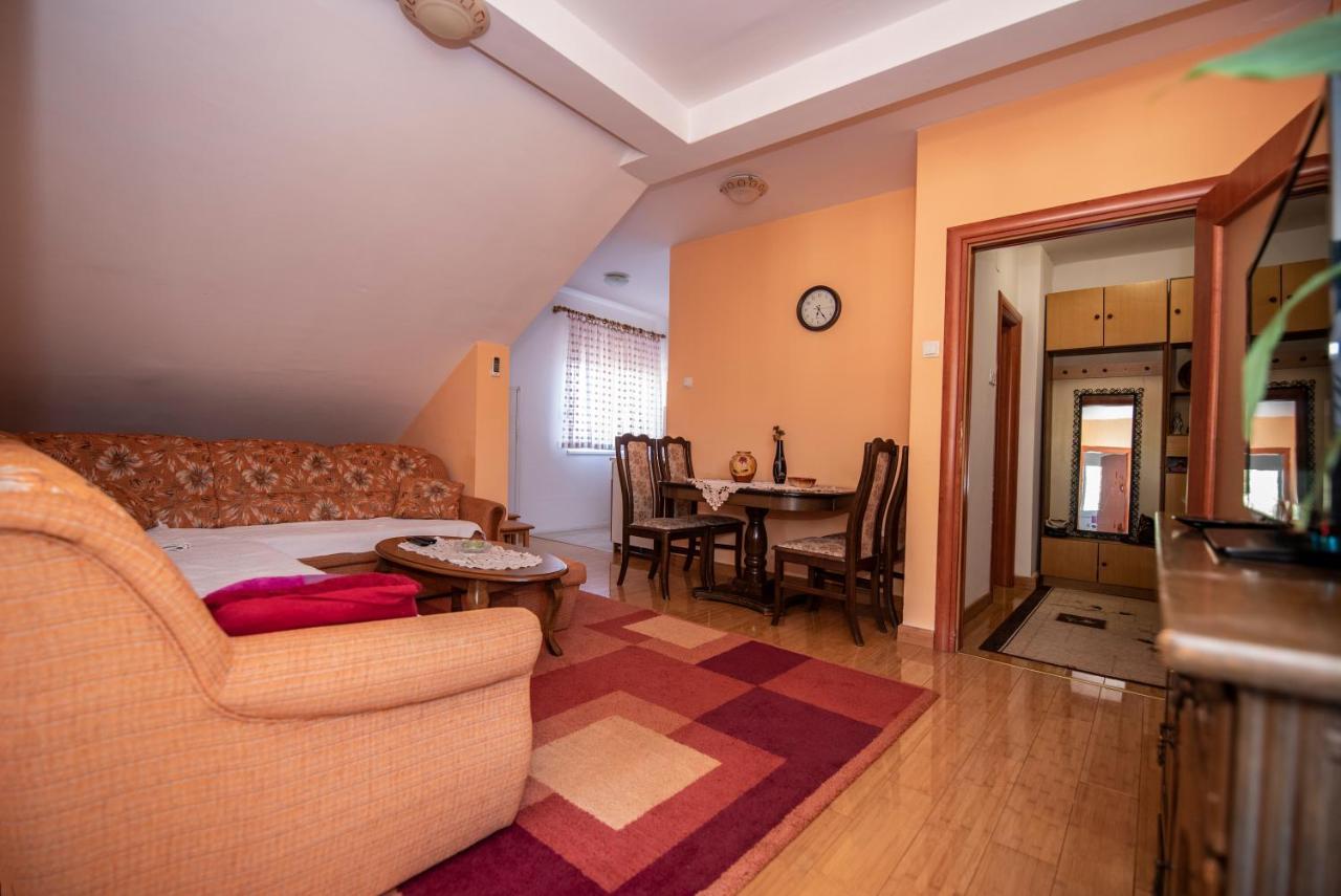 Apartman Pogled Trebinje Apartamento Exterior foto